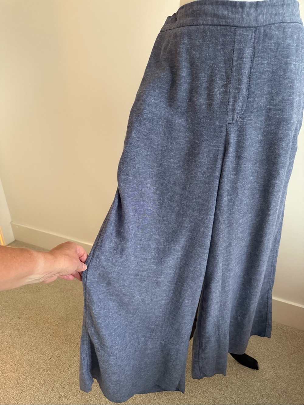 NWT Banana Republic Wide Leg Cropped Pants in Heathered Blue linen Blend - Picture 2 of 11